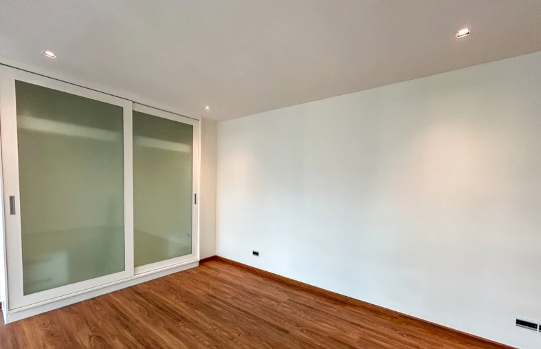 ขาย D 65 Condominium ห้อง Duplex แต่งครบ น่าอยู่ ซื้อเลย ด่วนๆ