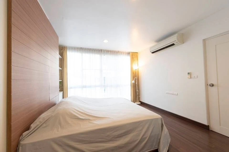 ขาย D 65 Condominium 1 ห้องนอน 1 ห้องน้ำ พื้นที่ใช้สอยเยอะ มีWalk-in Closet ดีแบบนี้รีบจองเลยจ้า