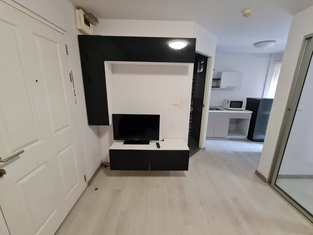 ขาย D Condo รัตนาธิเบศร์ ห้องพร้อมอยู่ ชั้น 2 มาพร้อมสิ่งอำนวยความสะดวก ราคาคุ้ม พลาดแล้วจะเสียดาย