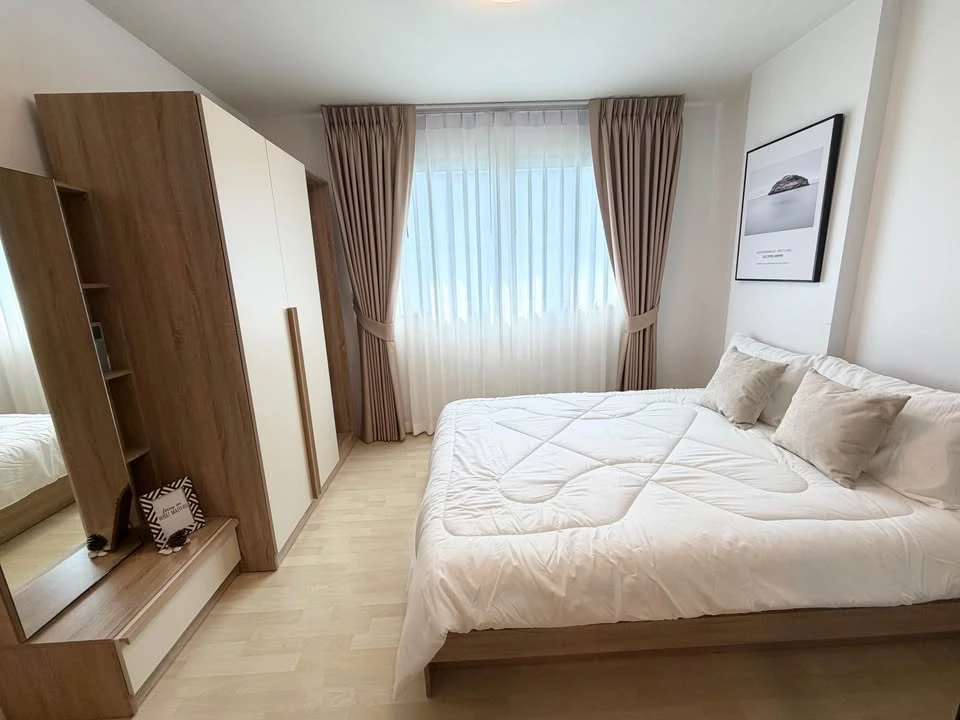 ขาย D condo รามอินทรา ห้องสวยแต่งครบพร้อมอยู่ ได้เฟอร์ เครื่องใช้ไฟฟ้า และของตกแต่งครบตามรูป ห้องแบ่งฟังก์ชั้นลงตัวเป็นสัดส่วน