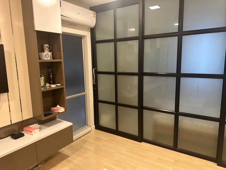 ขาย D Condo Onnut-Suvarnabhumi 1 ห้องนอน 1 ห้องน้ำ มาพร้อมเฟอร์ครบครัน หิ้วกระเป๋าเข้าอยู่ได้เลยจ้า