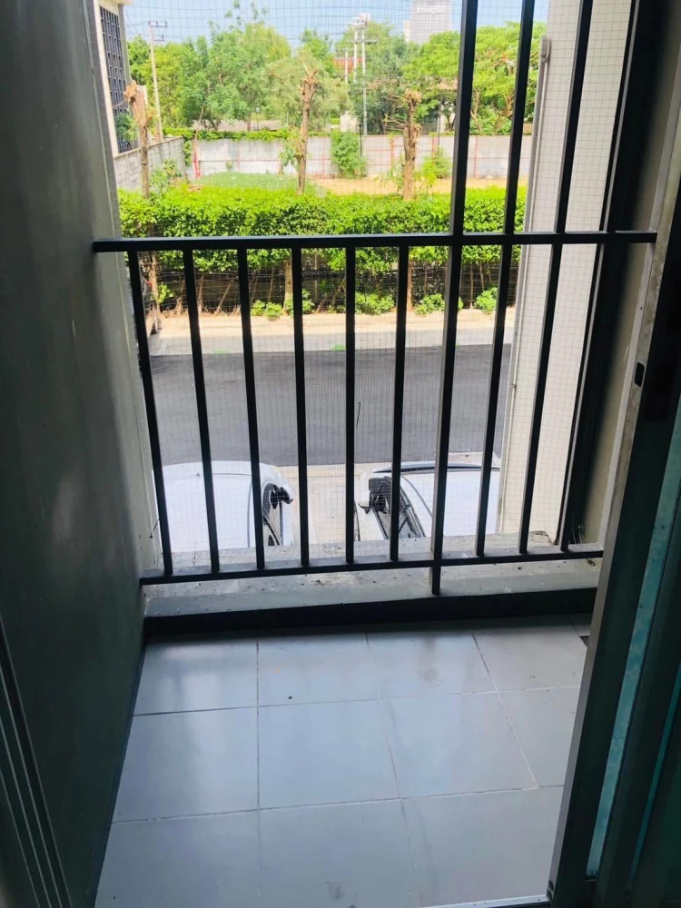 ขาย D Condo Sathupradit 49 ห้องสตูดิโอ ชั้น 2 เฟอร์และสิ่งอำนวยความสะดวกครบครัน ห้ามพลาด