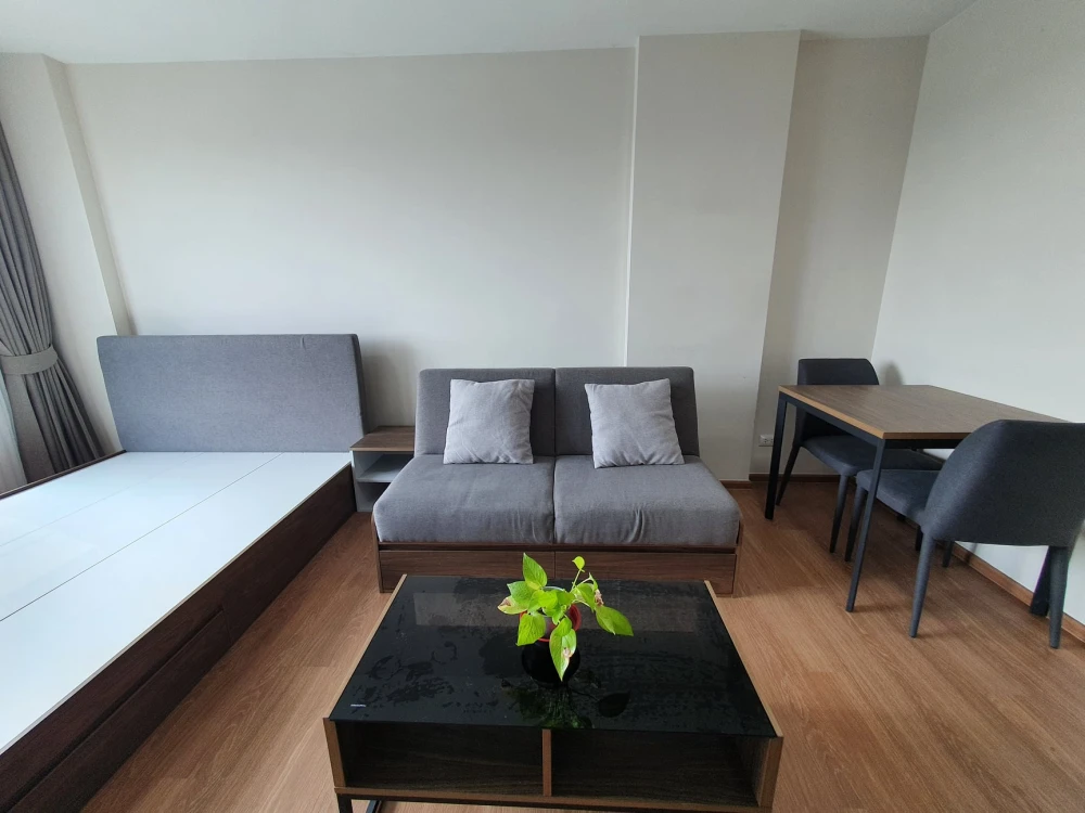 ขาย d condo Tann Charan ห้องสตูดิโอ ชั้น 5 เฟอร์และเครื่องใช้ไฟฟ้าครบครัน ดีแบบนี้ห้ามพลาด