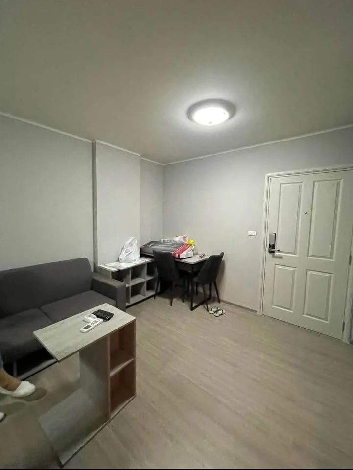 ขาย Dcondo Campus Kampangsaen ห้องน่าอยู่ ทำเลดี เฟอร์นิเจอร์ครบครัน วิวสระว่ายน้ำ จองเลย