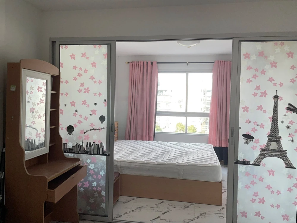 ขาย DCondo Rattanathibet ห้องพร้อมอยู่ เฟอร์พร้อม จองเลย images