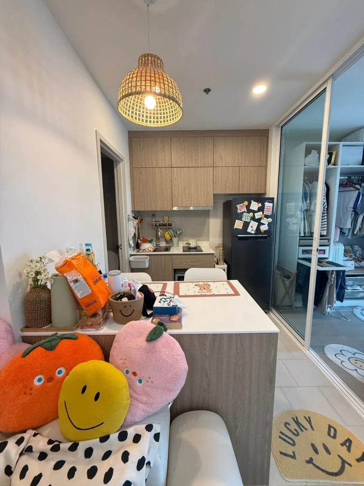 ขาย De Lapis Charan 81 ชั้น 14 ห้องกั้น มาพร้อมการตกแต่งที่ครบครัน จองเลย ห้ามพลาด