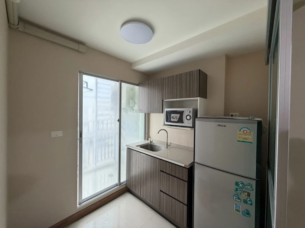 ขาย DEN Vibhavadi ชั้น 4 ห้องมุม แต่งครบ น่าอยู่ สนใจจองเลย ห้ามพลาด