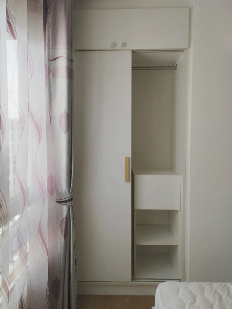 ขาย DEN Vibhavadi ชั้น 7 ห้องกั้นเป็นสัดส่วน แต่งครบ พร้อมอยู่ ซื้อเลย ด่วนๆ