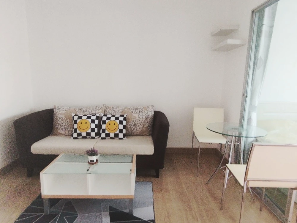 ขาย DEN Vibhavadi ชั้น 7 ห้องกั้นเป็นสัดส่วน แต่งครบ พร้อมอยู่ ซื้อเลย ด่วนๆ