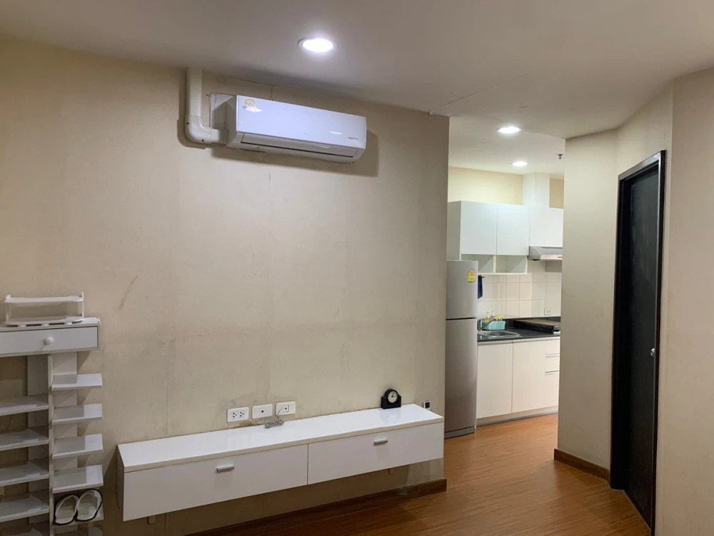 ขาย Diamond Sukhumvit ชั้น 21 ห้องน่าอยู่ ตกแต่งครบครัน สนใจจองเลย อย่ารอช้า