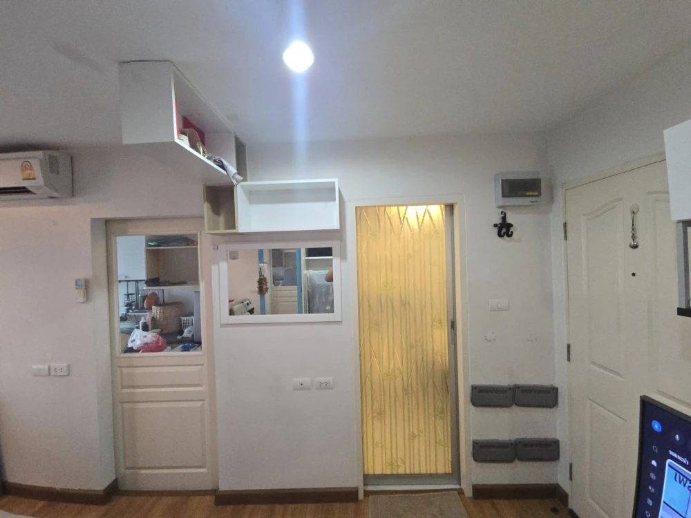 ขาย Double U Condo ห้องสตูดิโอ มาพร้อมเฟอร์และเครื่องใช้ไฟฟ้าครบครัน จองด่วน