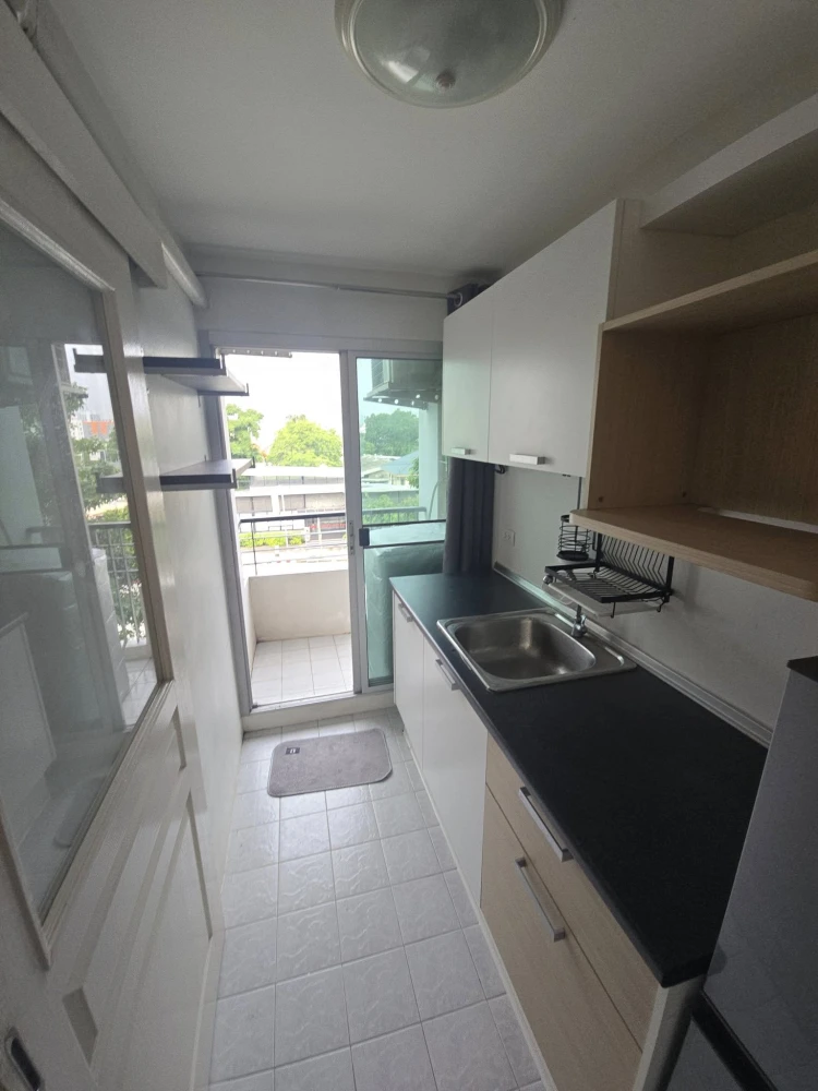 ขาย Double U Condo ห้องสตูดิโอ มาพร้อมเฟอร์และเครื่องใช้ไฟฟ้าครบครัน จองด่วน