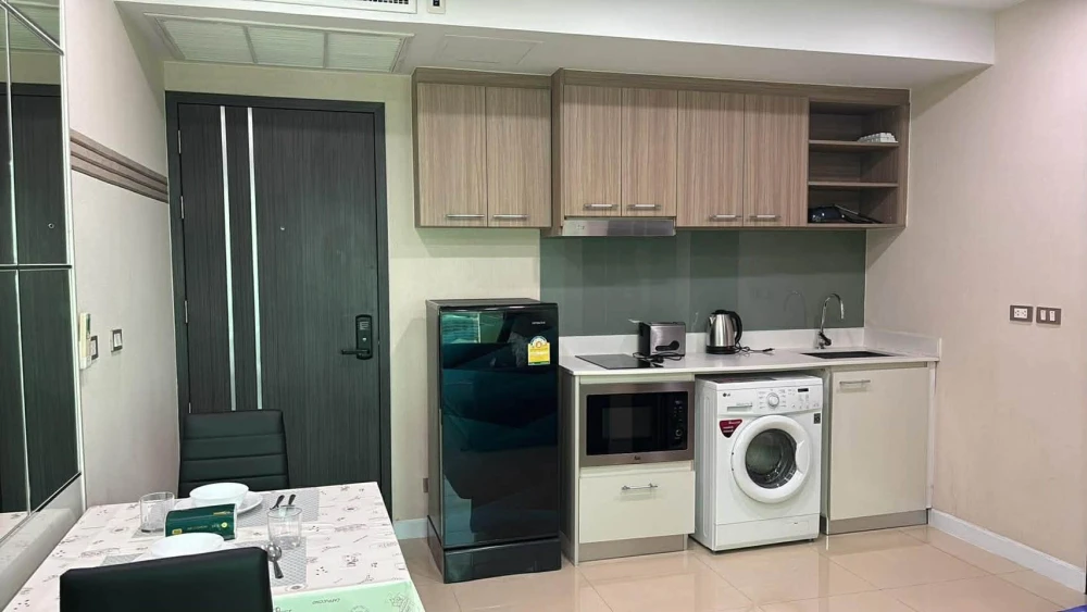 ขาย Dusit Grand Condo View 1 ห้องนอน 1 ห้องน้ำ ส่วนกลางครบ วิวสวยสุดปัง จองเลย