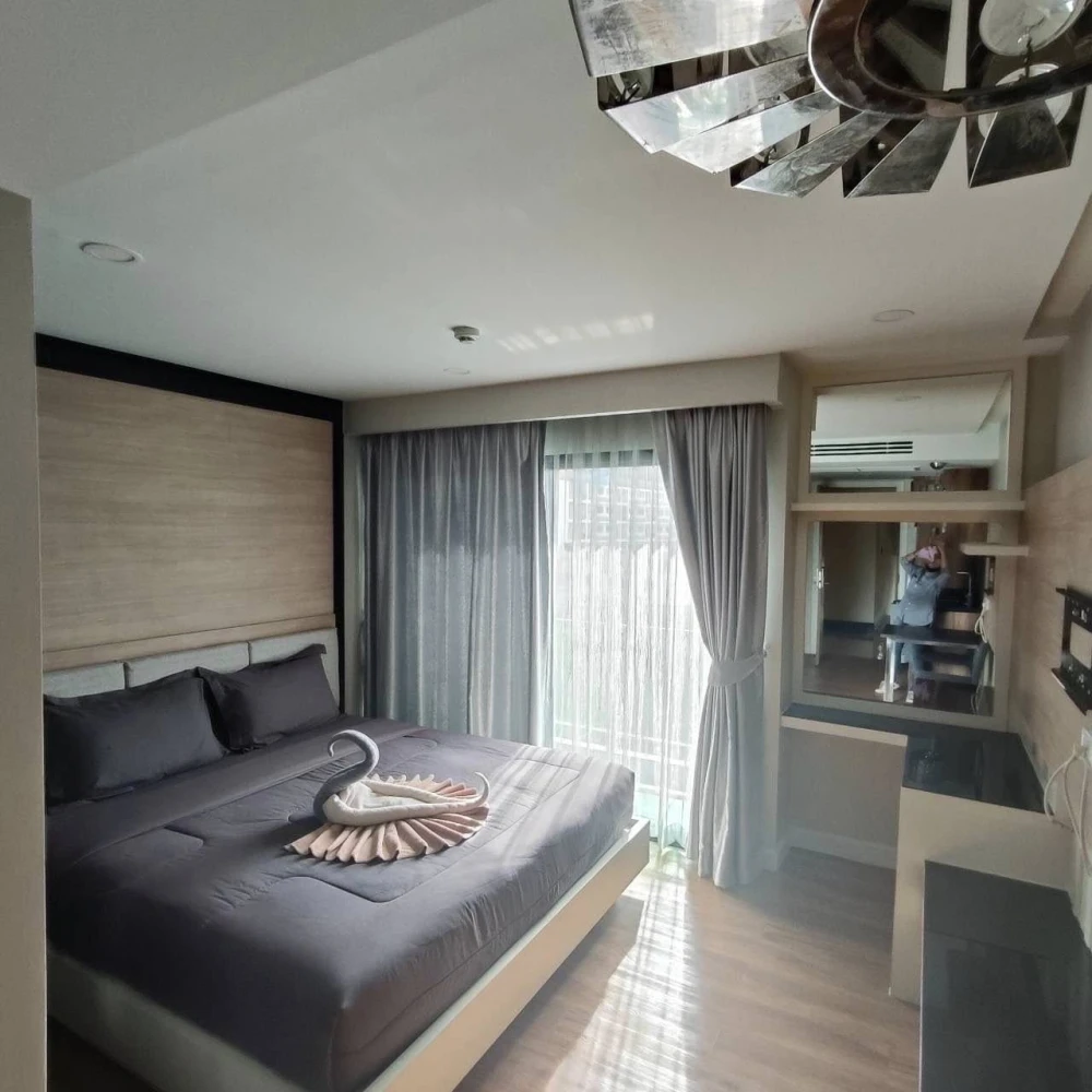 ขาย Dusit Grand Park ห้องน่าอยู่ เฟอร์นิเจอร์ครบครัน มาพร้อมส่วนกลางสุดปัง รีบจองเลยตอนนี้ images