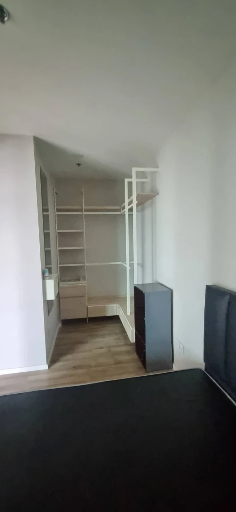 ขาย Ease 2 Rama 2 อยู่อาคาร B ชั้น 10 พื้นที่ใช้สอยกว้าง มี 2 ห้องนอน แบบนี้ต้องจอง