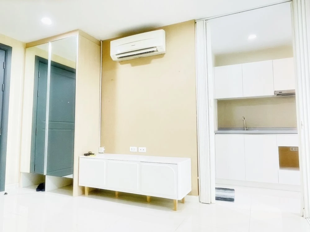 ขาย Elements Srinakarin 1 ห้องนอน 1 ห้องน้ำ มาพร้อมพื้นที่ใช้สอยเยอะ เฟอร์นิเจอร์ครบครัน ห้ามพลาด