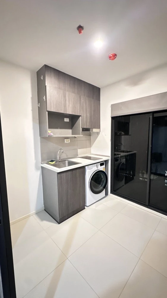 ขาย Elio del nest ห้องเปล่า โล่งกว้างอยู่สบาย จองเลย อย่าพลาด++