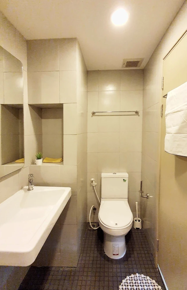 ขาย Elio Delray ชั้น 8 ทิศเหนือ ห้องเปล่า มีเฟอร์นิเจอร์ และเครื่องใช้ไฟฟ้าให้บางส่วน ย้ายเลย อย่ารีรอ