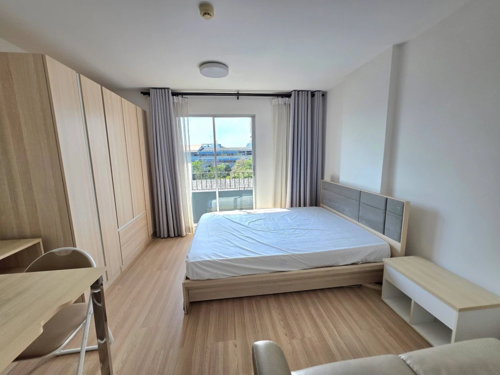 ELIO Delray condo for sale, 6th floor, prime location, convenient transportation, fully furnished. Don't miss out!