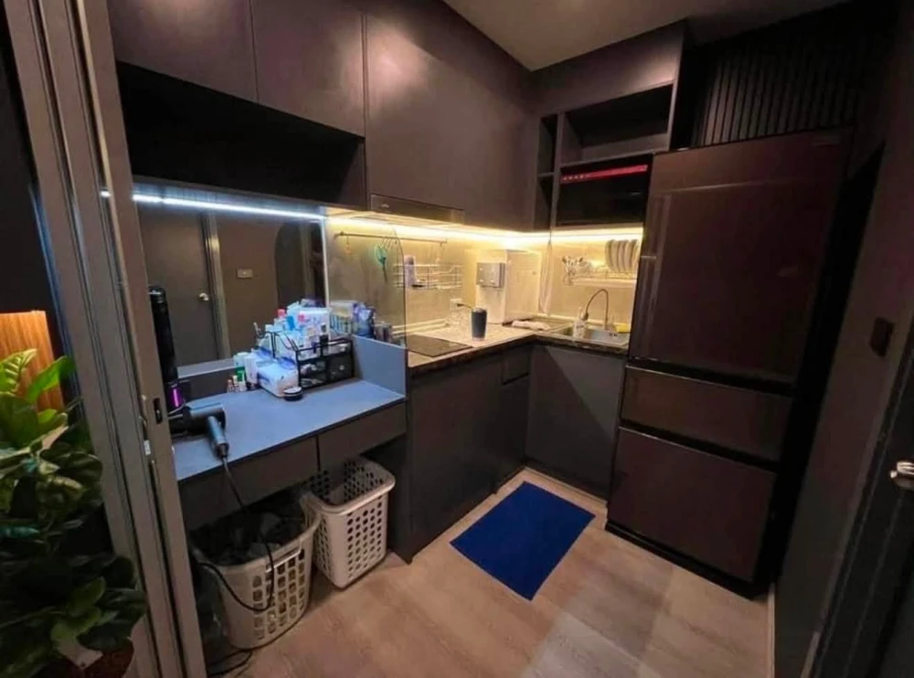 ขาย Elio Sathorn-Wutthakat ห้องแต่งสวยคุมโทน บิวท์อินเฟอร์นิเจอร์อย่างดี  จองเลย