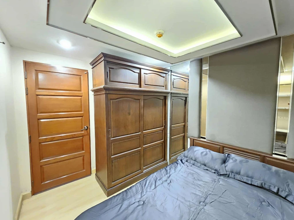 ขาย Emerald Residence Ratchada เฟอร์นิเจอร์ และเครื่องใช้ไฟฟ้าครบ บิ้วอินทั้งห้อง น่าจองสุดๆ