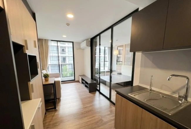 ขาย FLEXI Sathon - Charoen Nakhon  ชั้น 4 วิวสระ ห้องแต่งครบ จองเลย ด่วนๆ