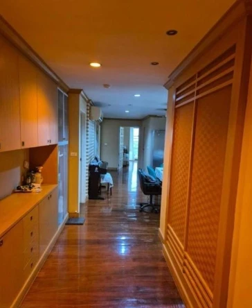 ขาย Flora Ville ชั้น 23 ห้องกว้าง แต่งครบ สนใจรีบจองเลย ห้ามพลาด