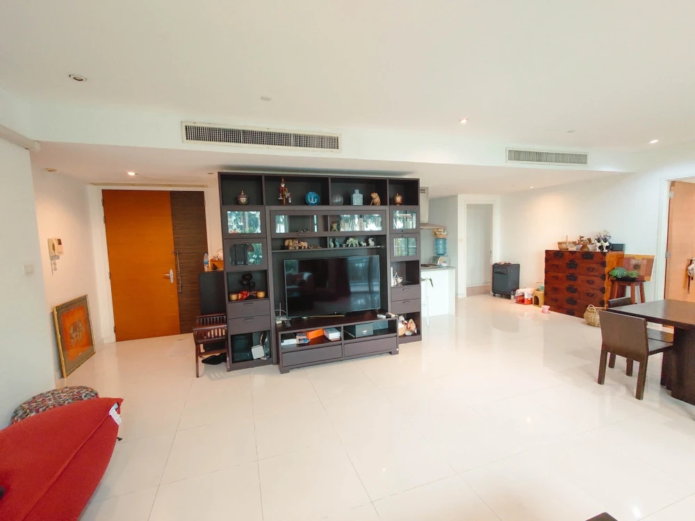 ขาย Fullerton Sukhumvit 3 ห้องนอน แต่งครบ น่าอยู่ สนใจจองเลย ห้ามพลาด
