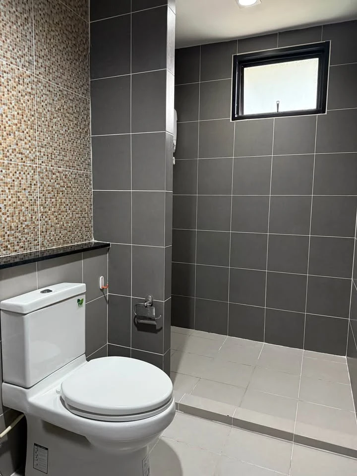 ขาย G Condo Sriracha ห้องน่าอยู่ ชั้น 2 ทำเลดี เฟอร์นิเจอร์ครบครัน เดินทางสะดวก รีบจองเลยตอนนี้