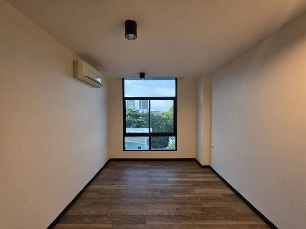 ขาย G Haus Condo สันติคาม 4 ห้องหันทางทิศเหนือ แดดไม่ร้อน อยู่สบายตลอดวัน ห้องเปล่า พร้อมตกแต่งหรือบิวท์อินเพิ่มเติมได้ตามสไตล์ที่ต้องการ