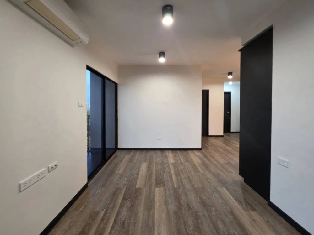 ขาย G Haus Condo สันติคาม 4 ห้องหันทางทิศเหนือ แดดไม่ร้อน อยู่สบายตลอดวัน ห้องเปล่า พร้อมตกแต่งหรือบิวท์อินเพิ่มเติมได้ตามสไตล์ที่ต้องการ