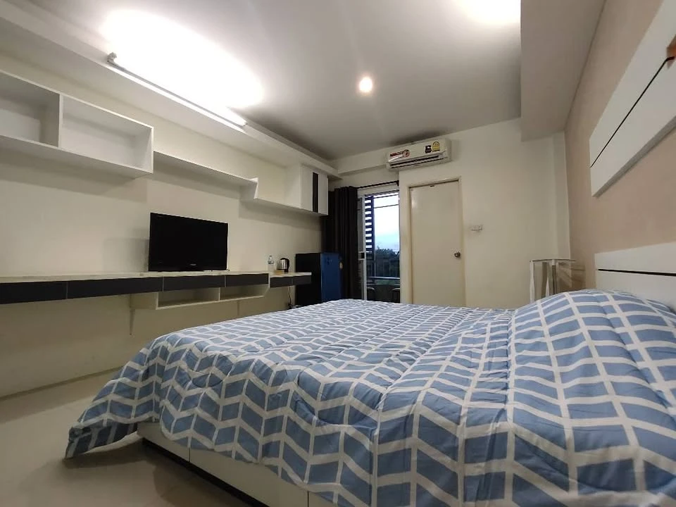 ขาย Good View Condominium 1 ห้องนอน 1 ห้องน้ำ เฟอร์นิเจอร์และเครื่องใช้ไฟฟ้าครบครัน ห้ามพลาด