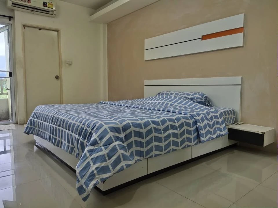 ขาย Good View Condominium 1 ห้องนอน 1 ห้องน้ำ เฟอร์นิเจอร์และเครื่องใช้ไฟฟ้าครบครัน ห้ามพลาด