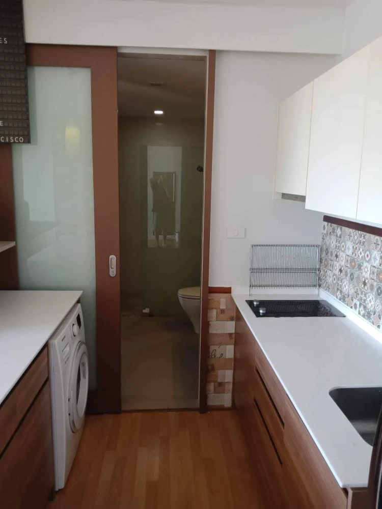 ขาย Green Lake Condo Sriracha ห้องกว้างพื้นที่ใช้สอยเยอะ มาพร้อมเฟอร์และสิ่งอำนวยความสะดวกครบครัน จองเลย