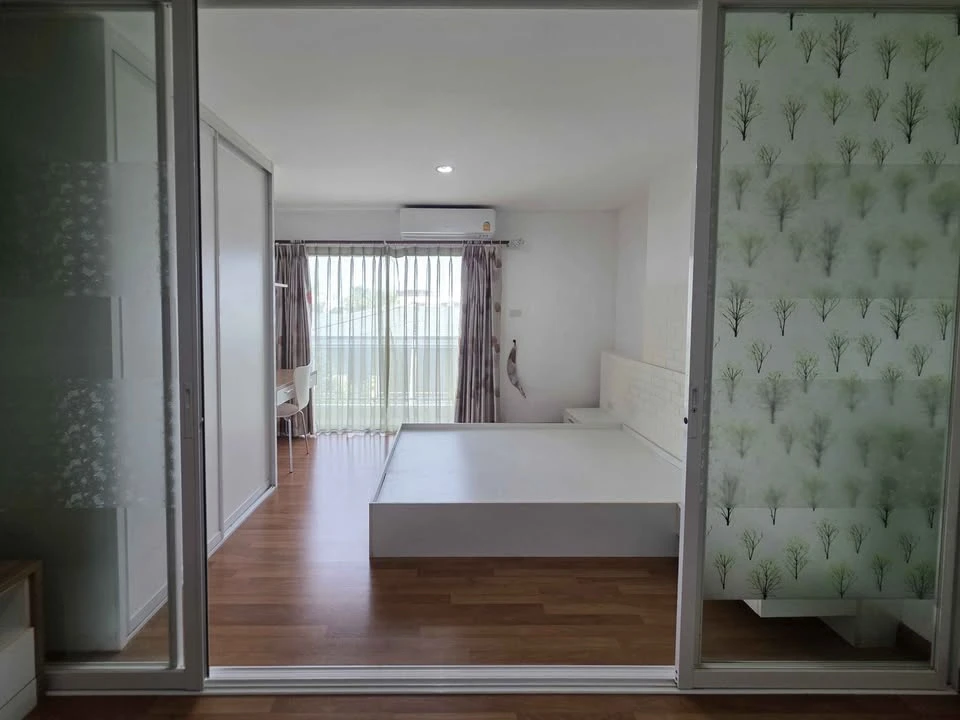 ขาย Grene Suthisarn ห้องพร้อมอยู่ กว้างขวางอยู่สบาย รีบจองเลย