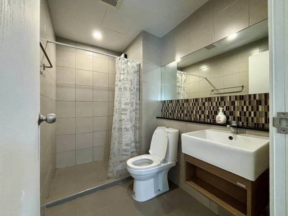 ขาย Hallmark Chaengwattana ห้องน่าอยู่ เฟอร์พร้อม มาแต่ตัวเข้าอยู่ได้เลย+++