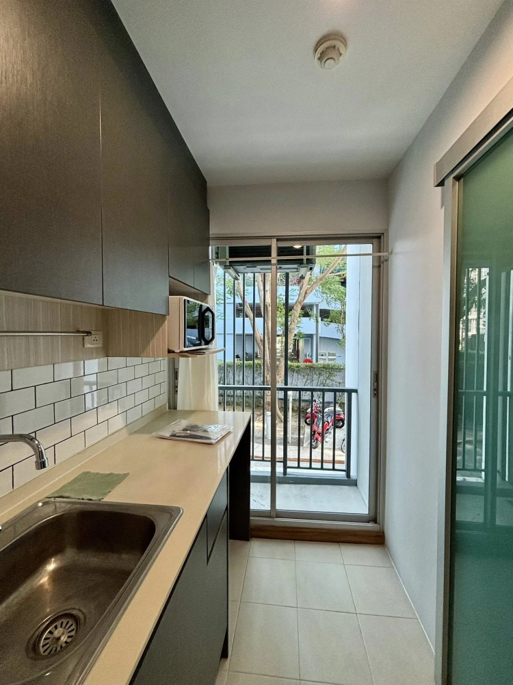 ขาย Hallmark Chaengwattana ห้องน่าอยู่ เฟอร์พร้อม มาแต่ตัวเข้าอยู่ได้เลย+++