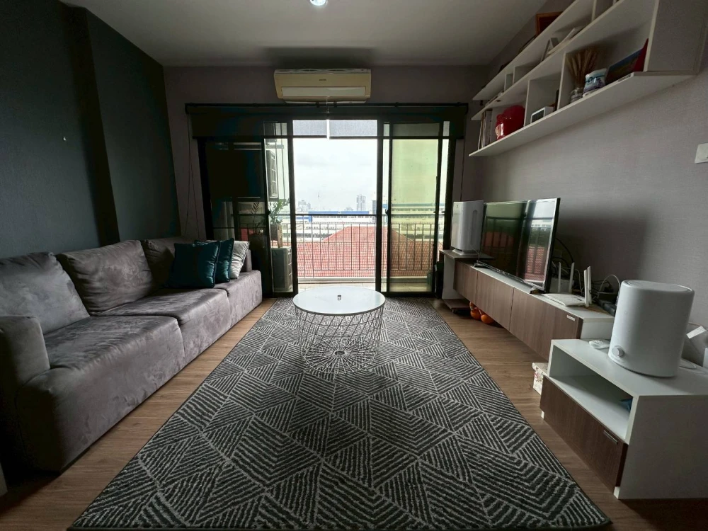 ขาย Hallmark Ngamwongwan ชั้น 8 มาพร้อมการตกแต่งที่ครบครัน จองเลย