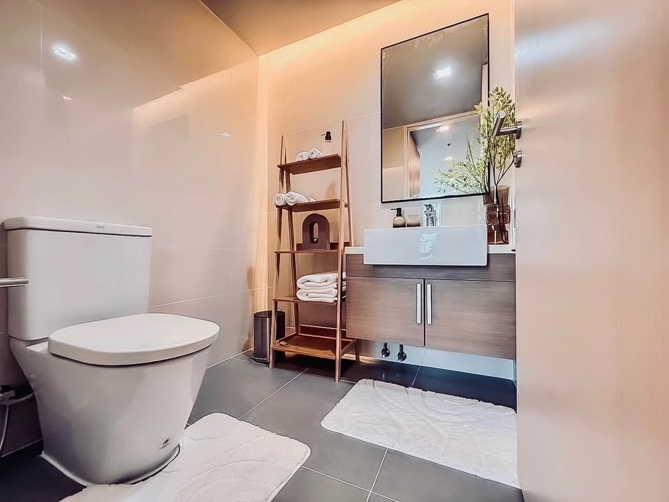 ขาย Haus 23 รัชดา-ลาดพร้าว ระเบียงทิศเหนือ ลมเย็น ไม่บล็อควิว เฟอร์นิเจอร์ พร้อมเข้าอยู่ทันที สไตล์โรงแรมหรู จองเลย