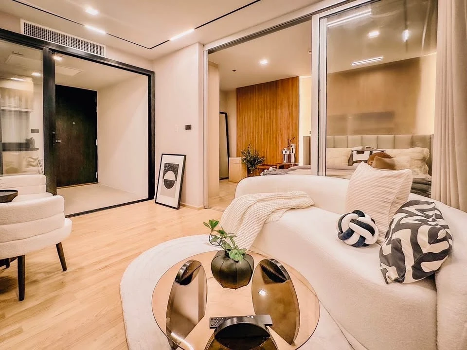 ขาย Haus 23 รัชดา-ลาดพร้าว ระเบียงทิศเหนือ ลมเย็น ไม่บล็อควิว เฟอร์นิเจอร์ พร้อมเข้าอยู่ทันที สไตล์โรงแรมหรู จองเลย