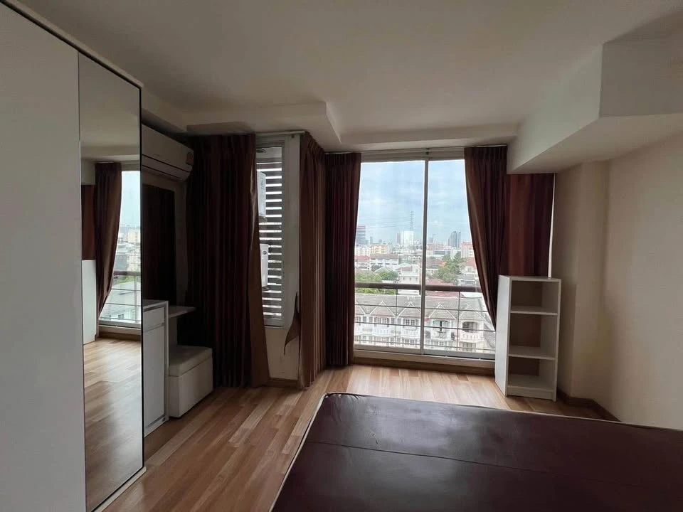 ขาย Humble รัชดา-สุทธิสาร ขนาดห้อง 33.40 ตรม. (ขนาดใหญ่ที่สุดในคอนโด) วิวไม่มีตึกบังทั้งด้านหน้าและด้านหลัง รีบจองเลย