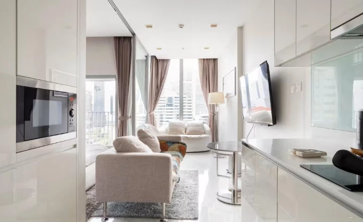 ขาย Hyde Sukhumvit 11 ชั้น 14 ห้องแต่งครบ เข้าอยู่ได้ทันที สนใจจองเลย