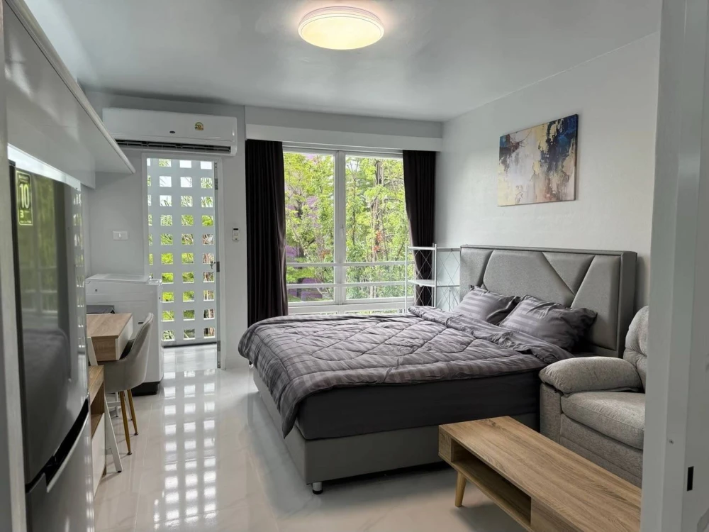 ขาย i-HOUSE Laguna Garden RCA ห้องน่าอยู่ ทำเลดี มาพร้อมเฟอร์นิเจอร์ครบครัน ห้ามพลาด