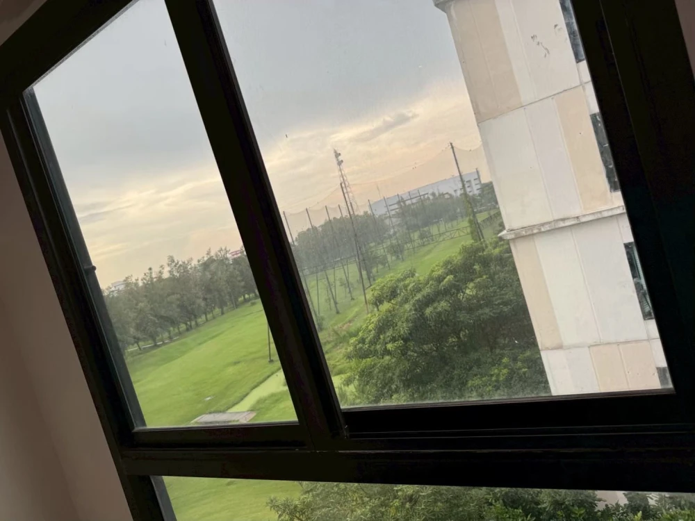 ขาย Icondo Salaya ห้องใหญ่ คุ้มค่า ทำเลดีมาก! วิวสนามกอล์ฟ + วิวสวนโครงการ สนใจจองเลย