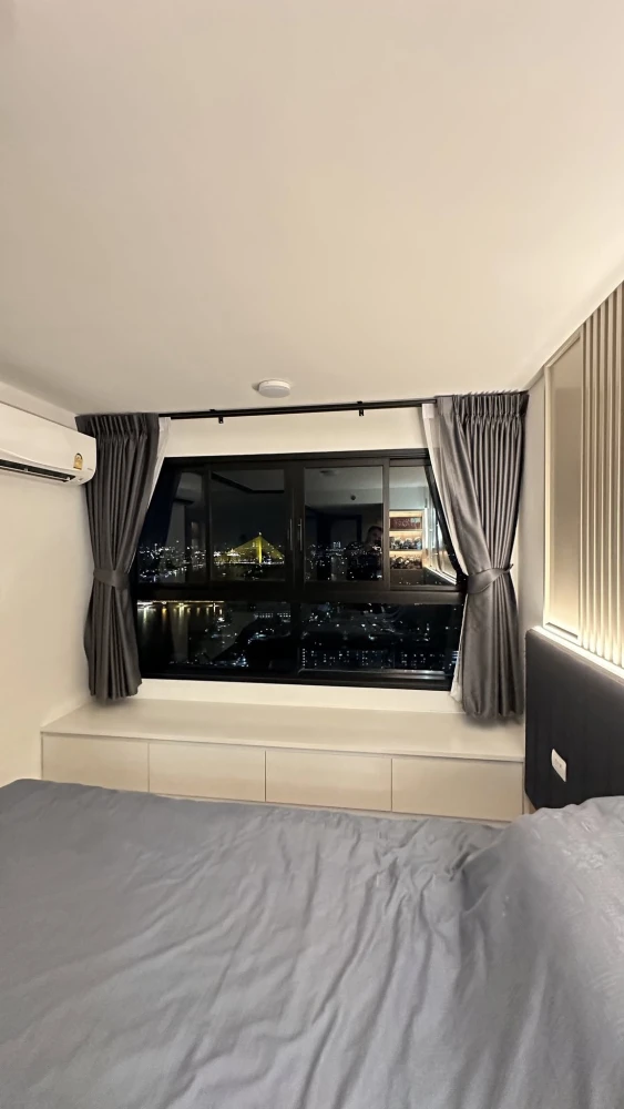 ขาย IDEO Charan 70 - Riverview ชั้นสูง วิว Rare item โค้งน้ำเจ้าพระยา, สะพานพระราม๘ ห้องตำแหน่งดีมากๆ ปลายเตียงอยู่ริมน้ำ