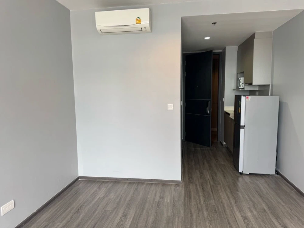 ขาย Ideo Mobi Rangnam ห้องเปล่า กว้าง โปร่ง โล่ง สนใจเป็นเจ้าของ รีบจองเลย