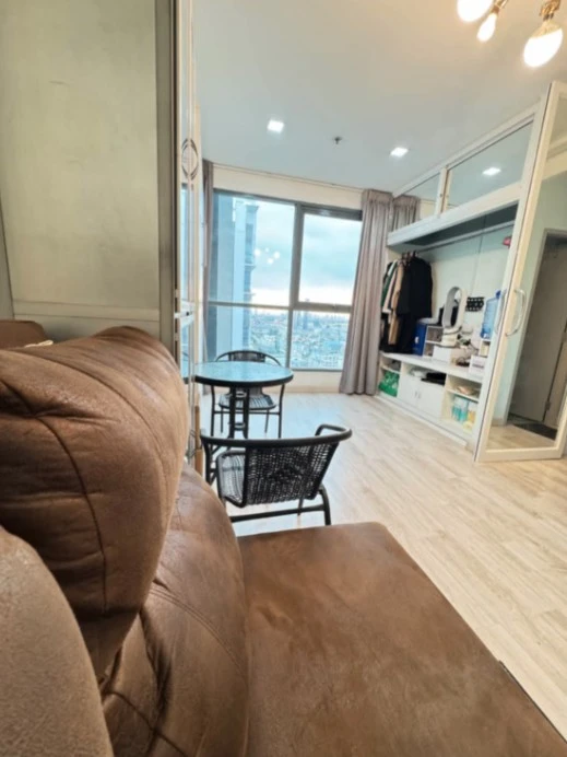 ขาย Ideo Mobi Sukhumvit ชั้นสูง วิวสวย ลมดี ไม่บังวิว เฟอร์นิเจอร์และเครื่องใช้ไฟฟ้าครบ พร้อมเข้าอยู่