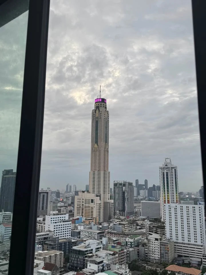 ขาย Ideo Q Siam-Ratchathewi วิวสวยตึกใบหยก มี Private Elevator ส่งถึงประตูหน้าห้อง ตกแต่งบิวท์อินสวยมาก จองเลย