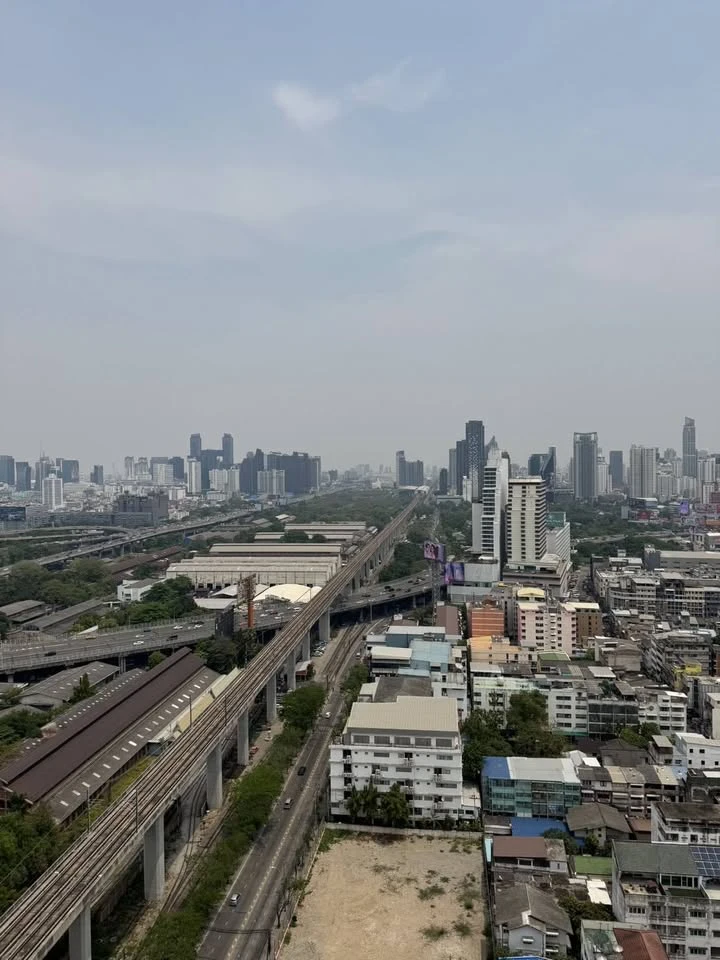 ขาย IDEO Verve ราชปรารภ ห้อง 2 ห้องนอน 1 ห้องน้ำ อยู่ชั้นสูงมากๆ พื้นที่กว้างขวาง ไม่ควรพลาด