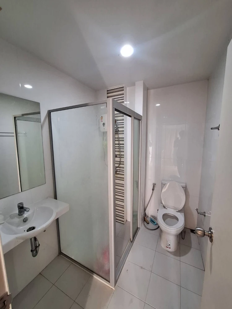 ขาย ISSI Condo Suksawat ชั้น 11 ห้องแต่งครบ พร้อมอยู่ สนใจเป็นเจ้าของ รีบจองเลย